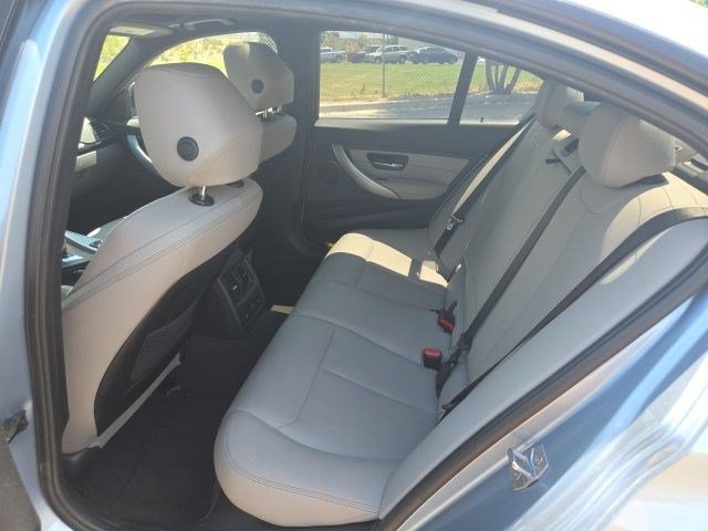 Used 2013 Liquid Blue Metallic BMW 328i xDrive image 14