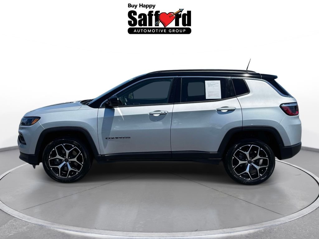 Used 2026 Silver Jeep Limited image 4
