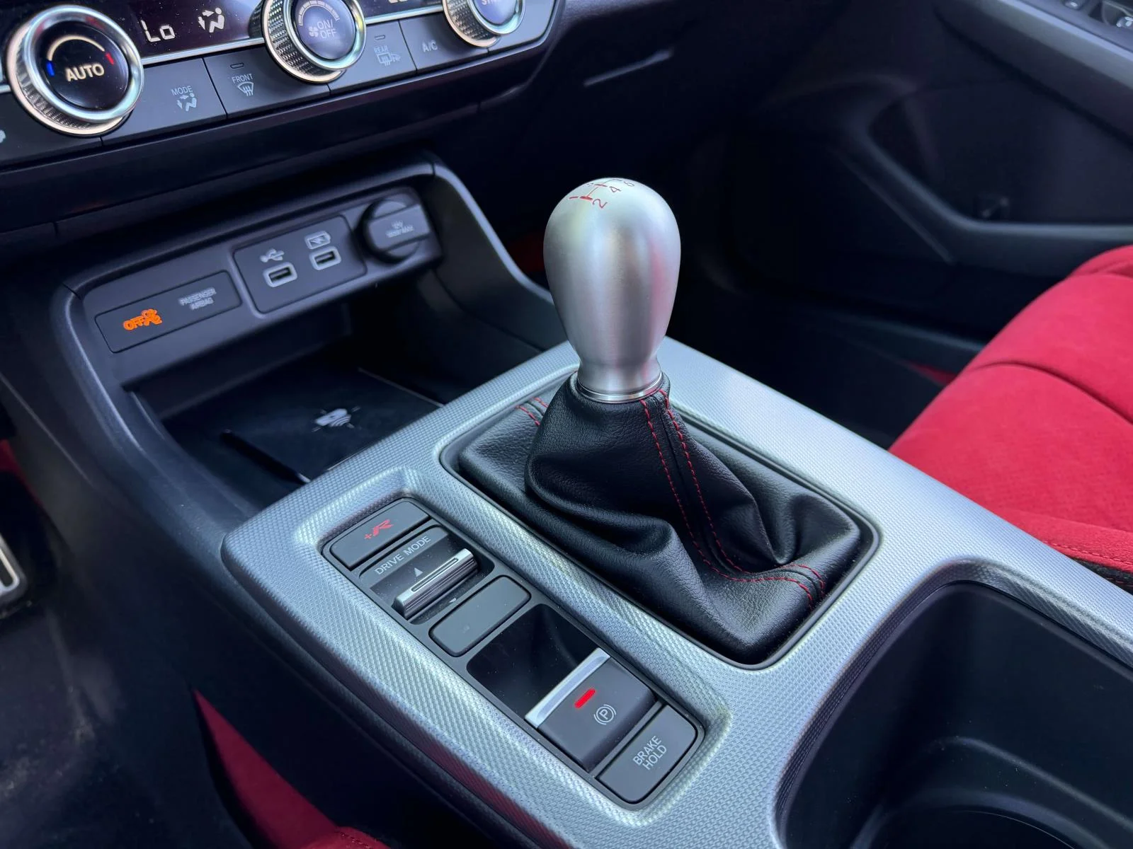 Used 2023  Honda  image 27