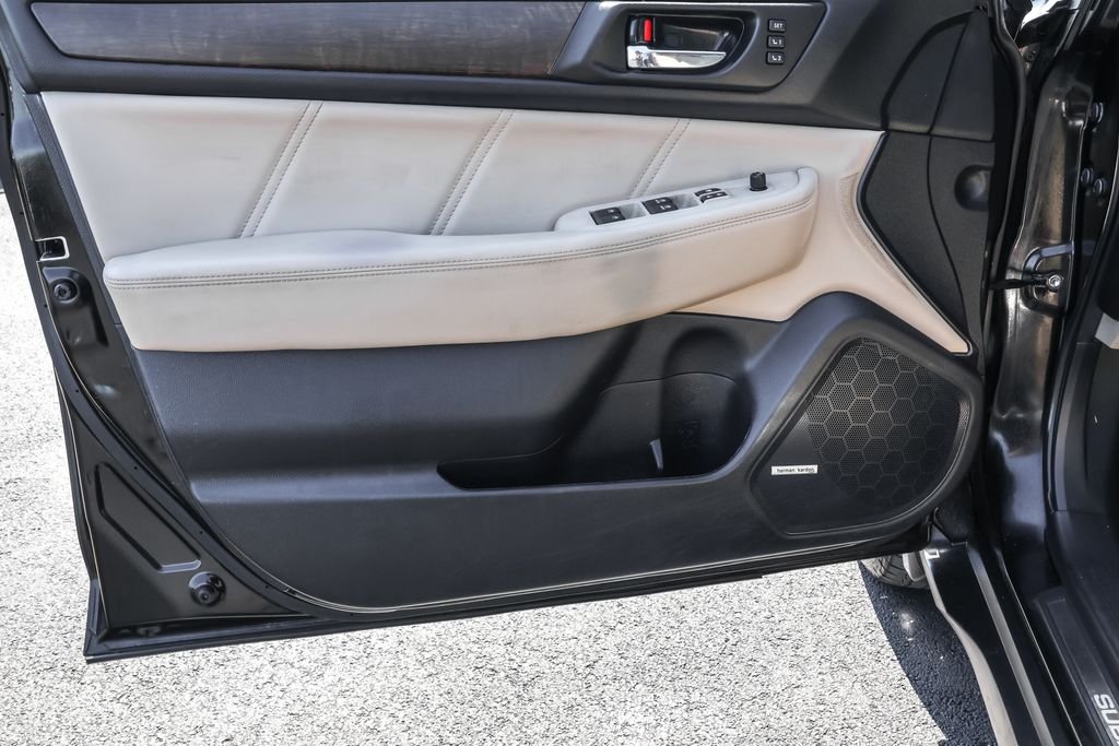 Used 2018 Black Subaru 3.6R image 27