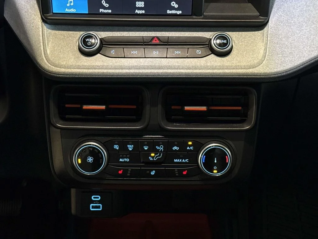 Used 2023 Blue Ford XLT image 20