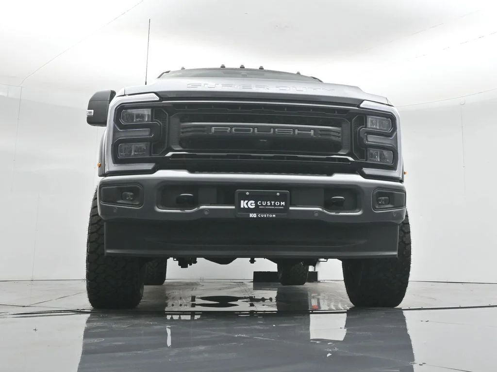 New 2026 Carbonized Gray Metallic Ford Lariat image 46