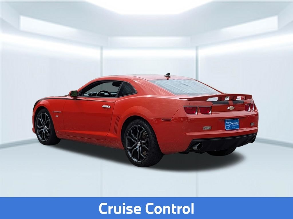 Used 2010 Red Chevrolet SS image 4