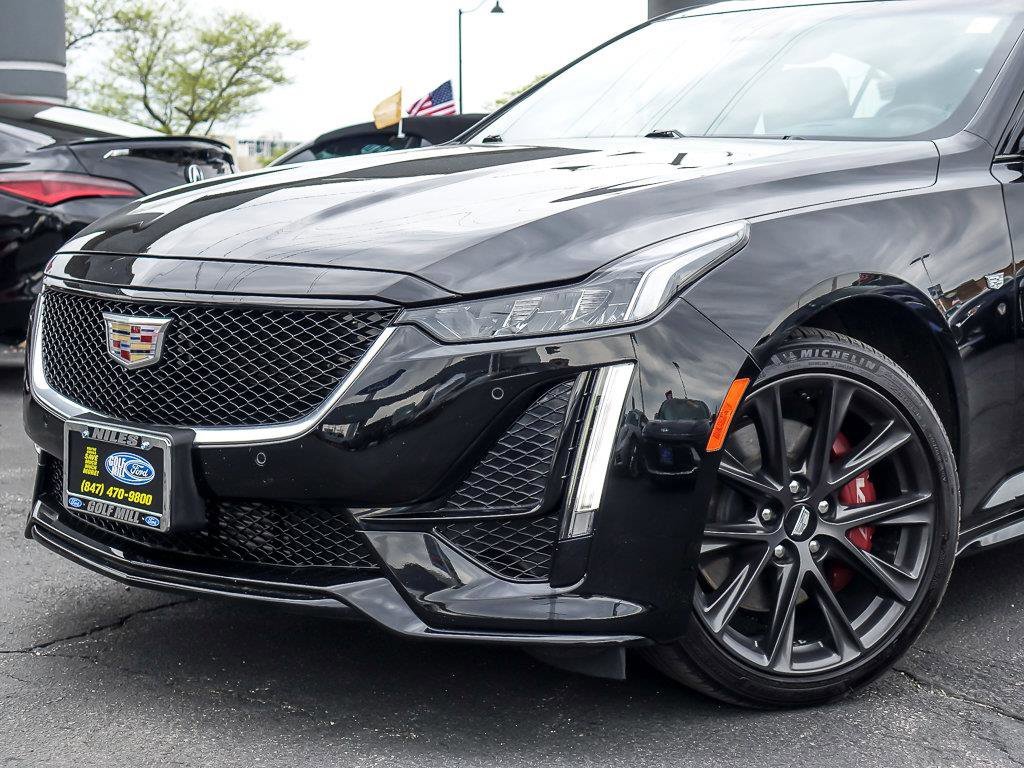 Used 2023 Black Raven Cadillac Sport image 3