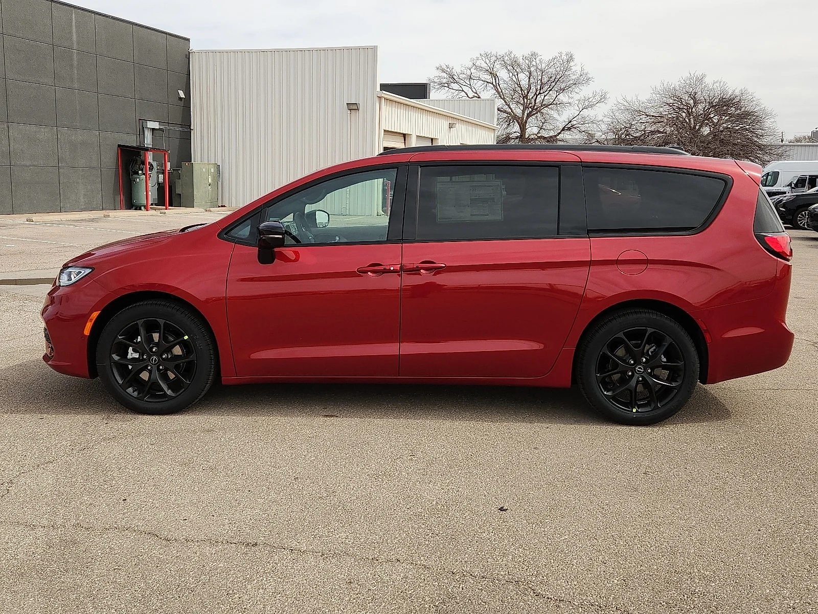 New 2026 Red Hot Pearl-Coat  Paint Chrysler SELECT image 2