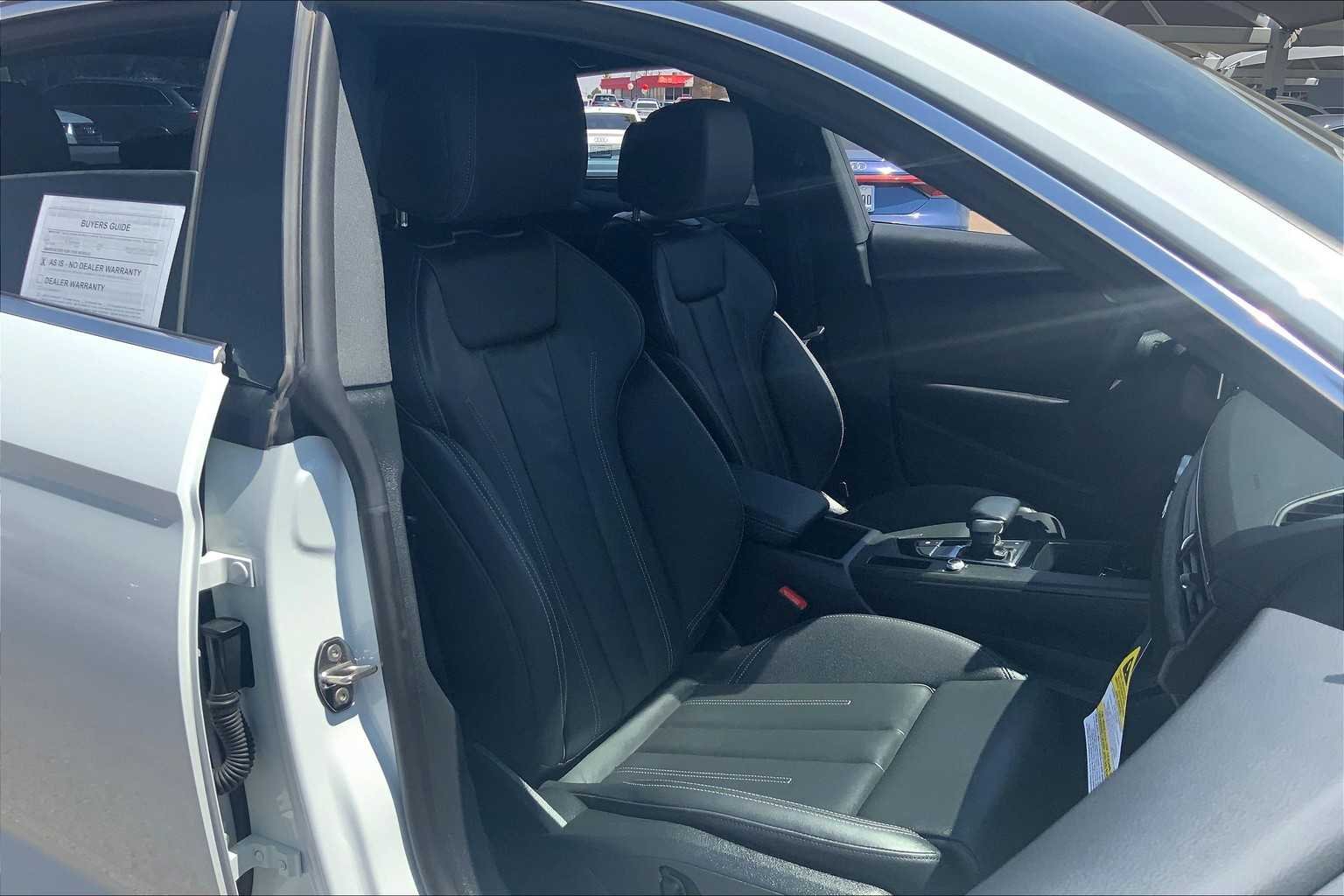 Used 2024 Glacier White Metallic Audi S line Premium image 9