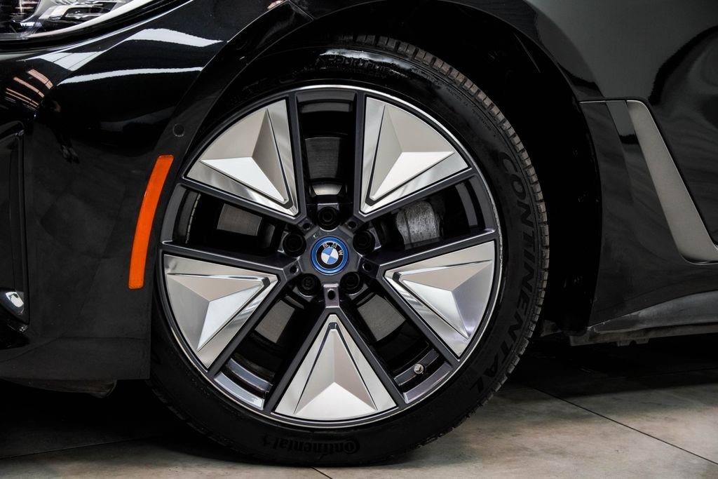 Used 2023 Black BMW eDrive40 image 3