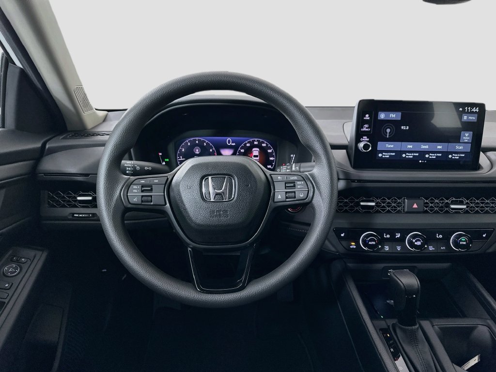 New 2026 Platinum White Pearl Honda SE image 17