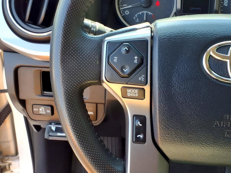 Used 2019 Super White Toyota SR5 image 23