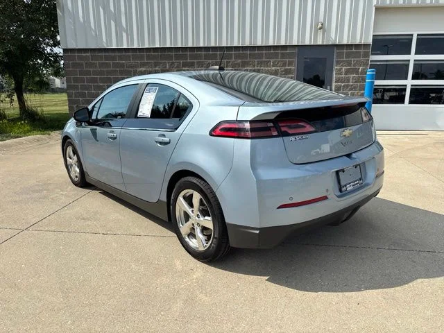 Used 2015 Silver Chevrolet Base image 8