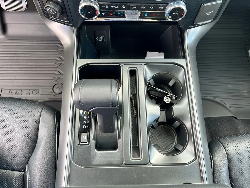 New 2026 Gray Ford Lariat image 19