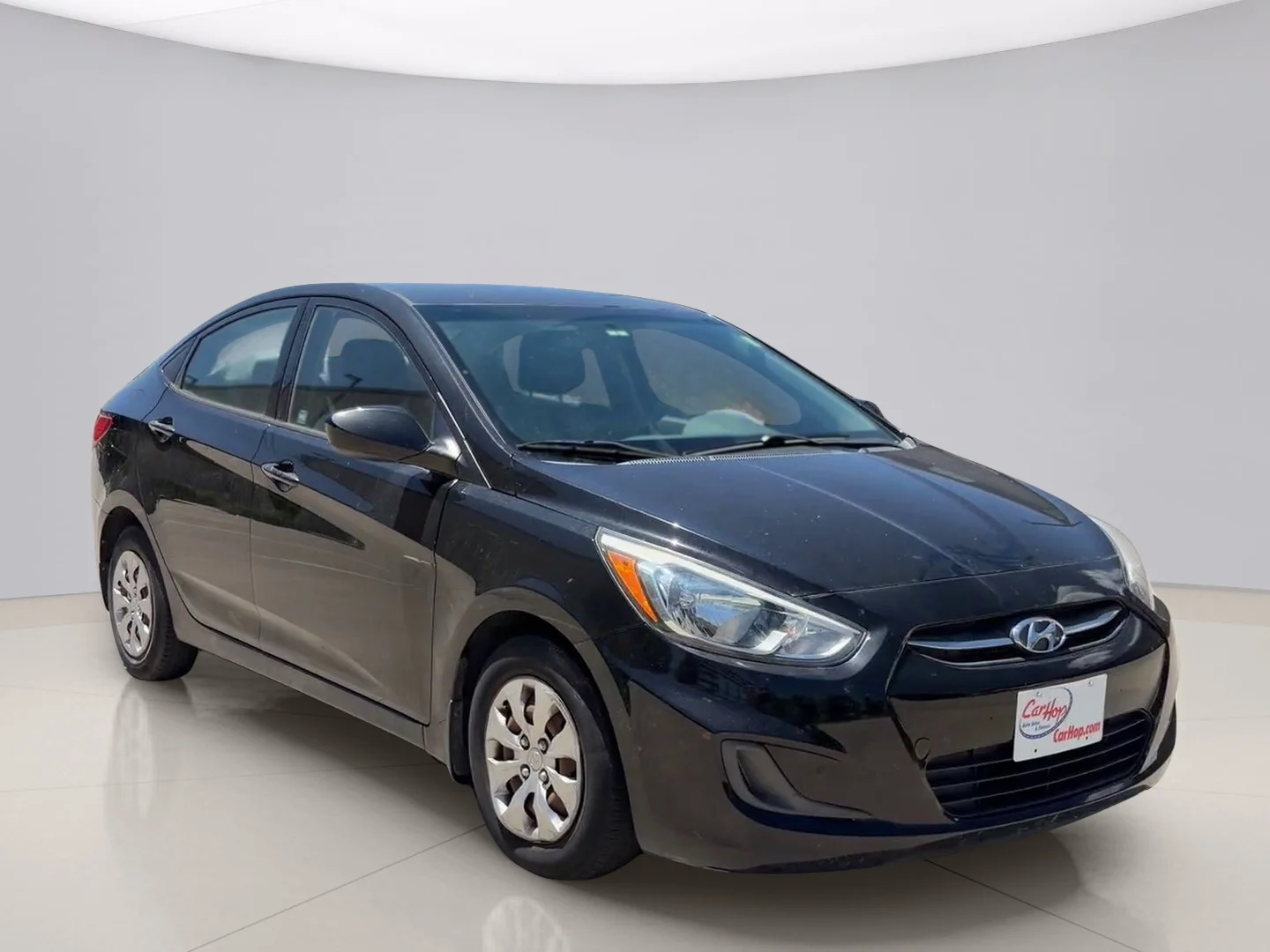 Used 2015 Black Hyundai GLS image 7