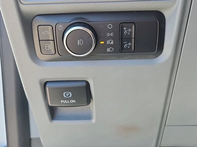 Used 2024 White Ford XLT image 17