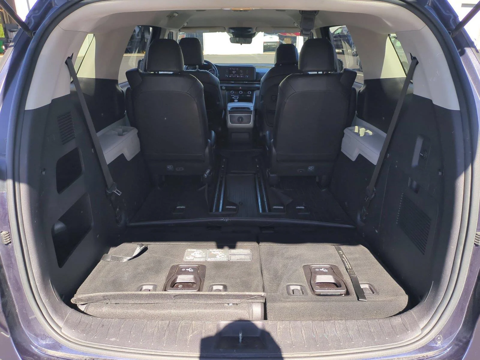Used 2022 Deep Chroma Blue Kia LXS image 33