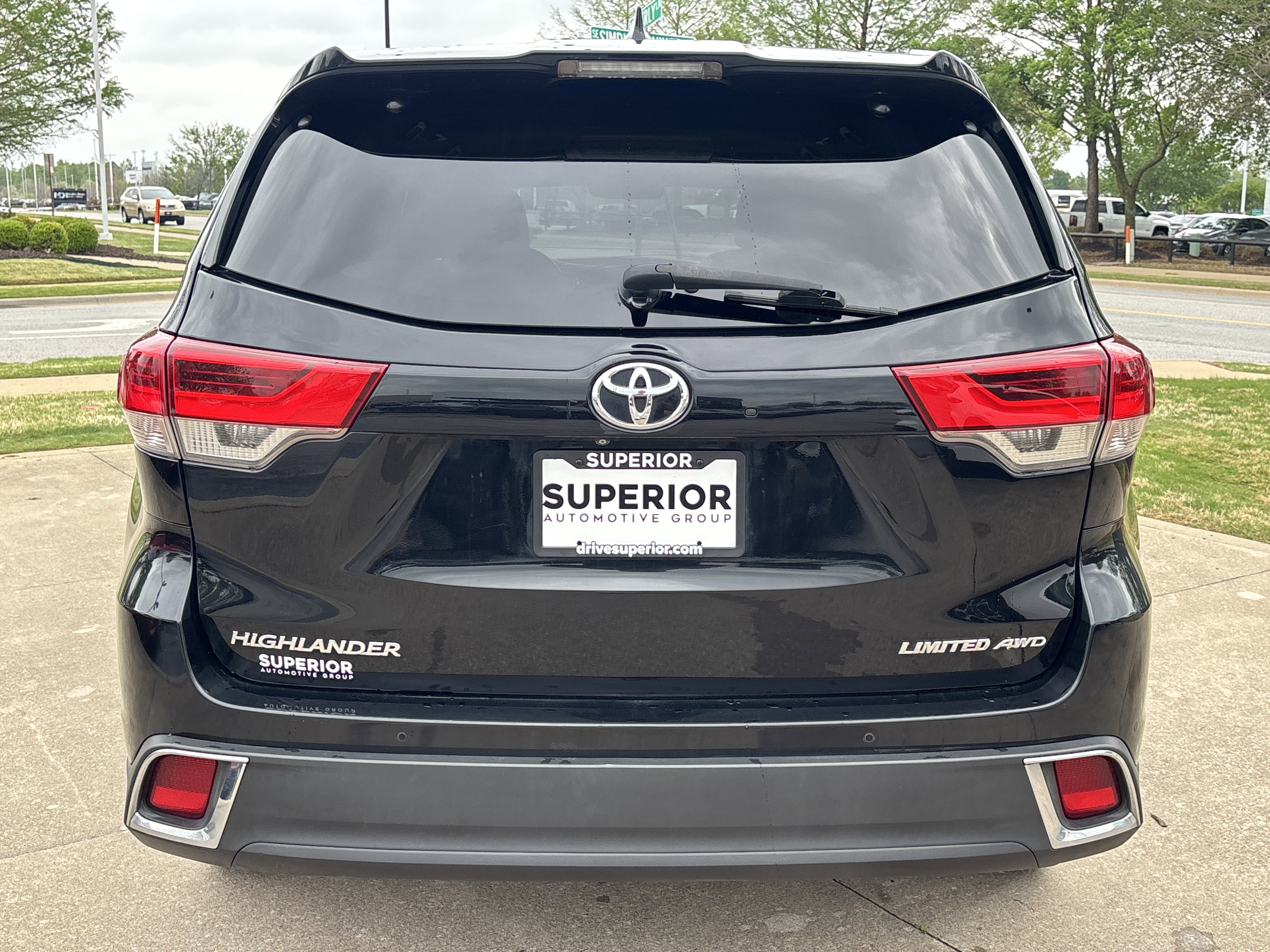 Used 2018 Midnight Black Metallic Toyota Limited AWD image 5