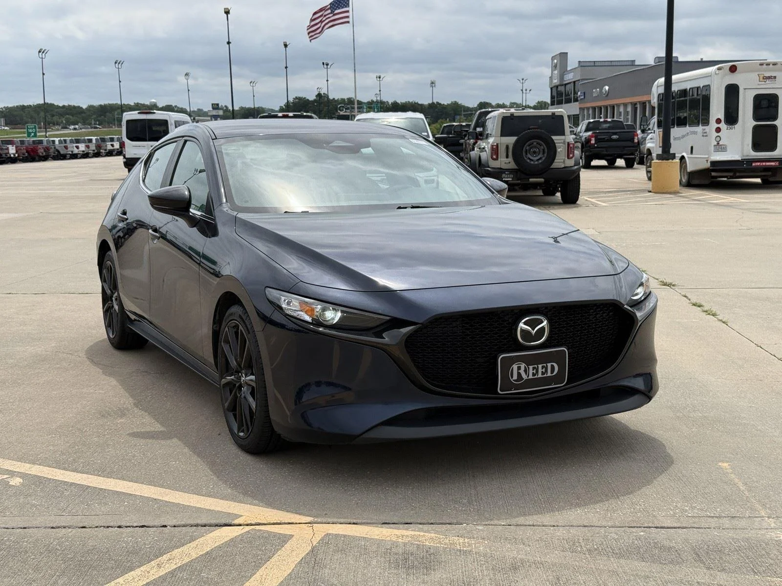 Used 2024 Mazda Mazda3 Select Sport with VIN JM1BPAKM4R1712514 for sale in Kansas City