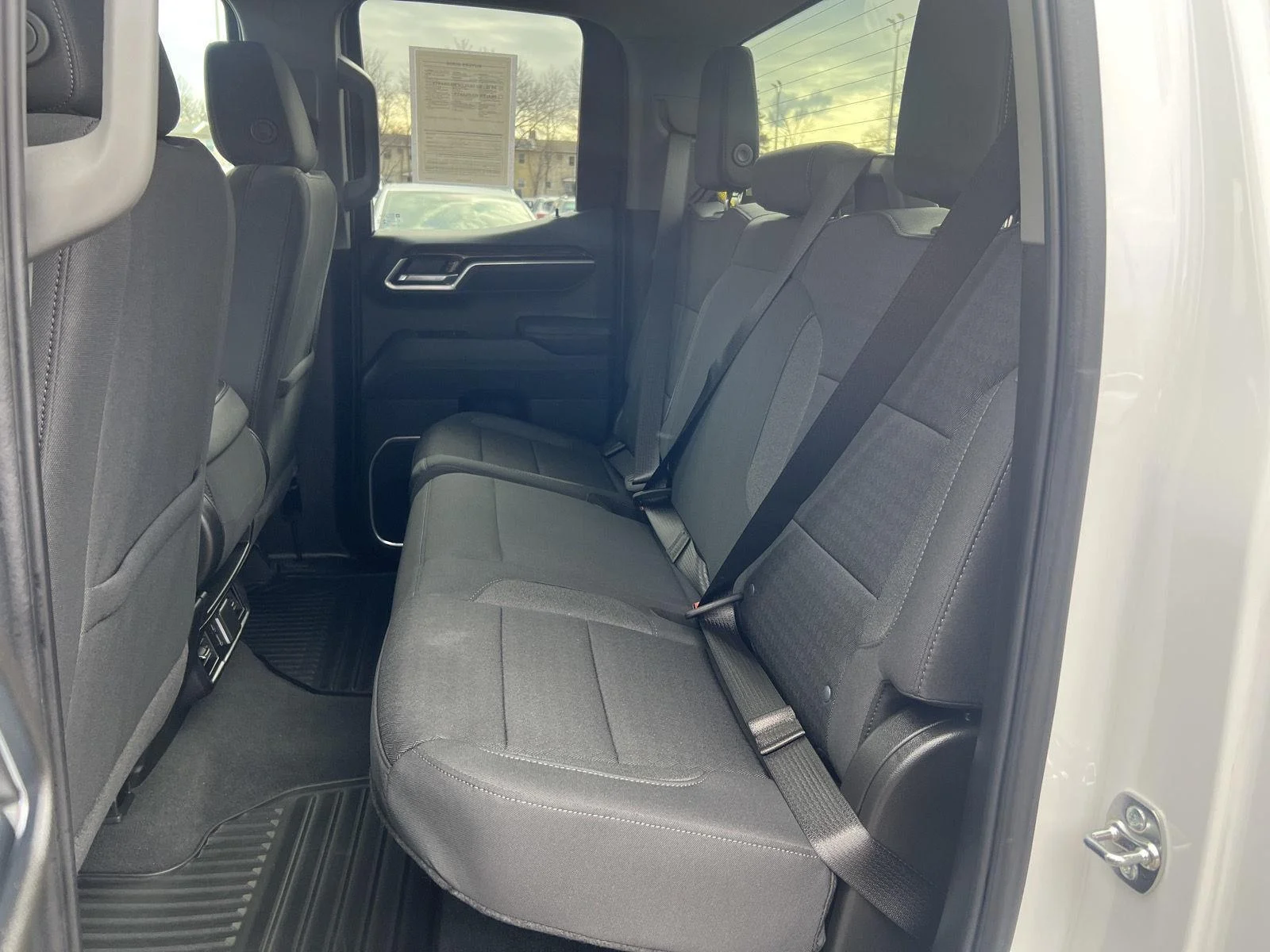 2025 GMC Sierra 1500 Elevation - Photo 15