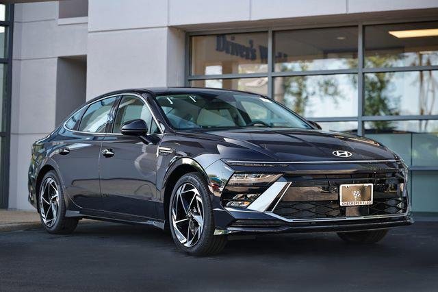 2026 Hyundai Sonata SEL AWD's photo