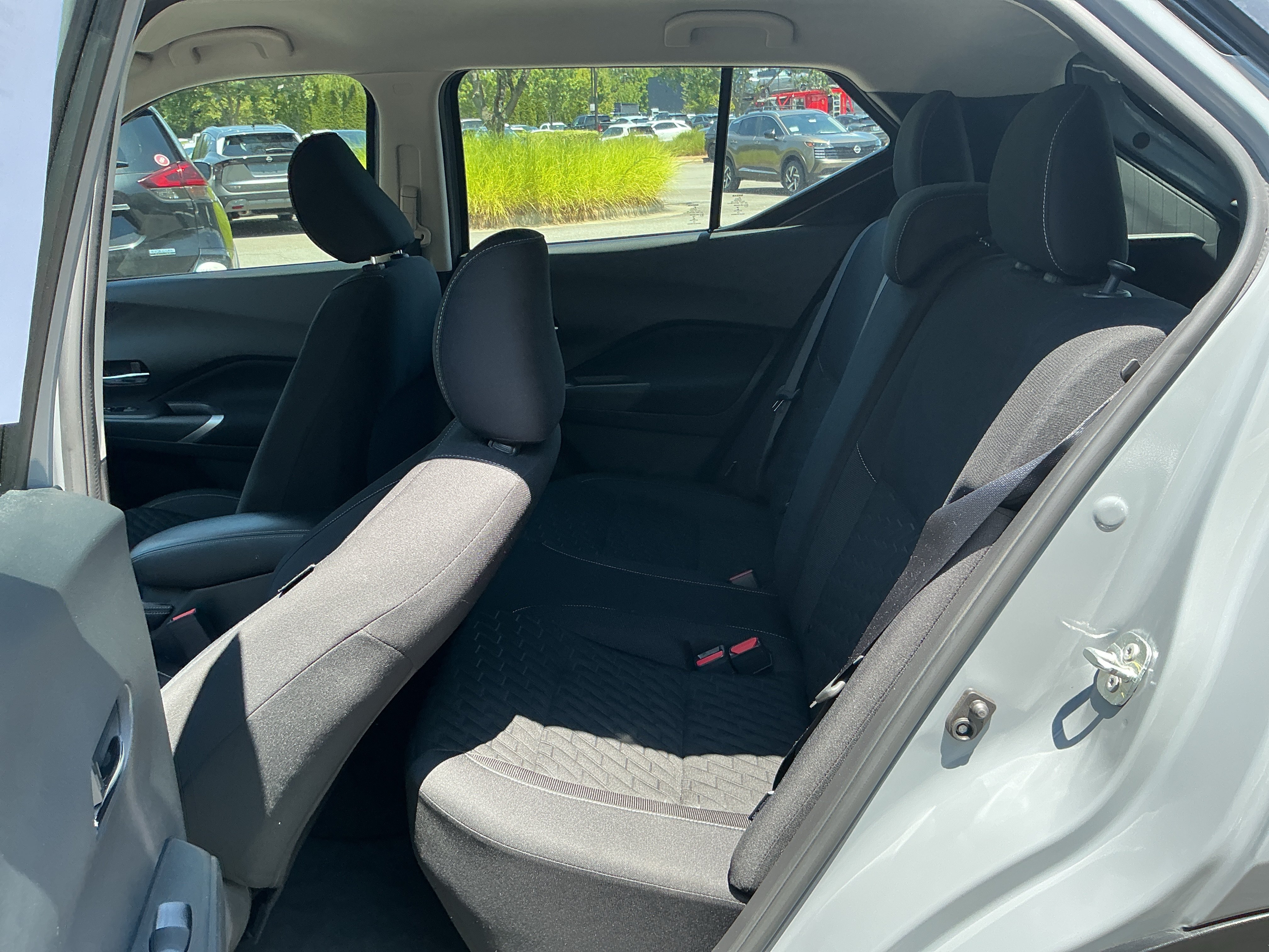 Used 2022 Gray/Super Black Nissan SV image 22