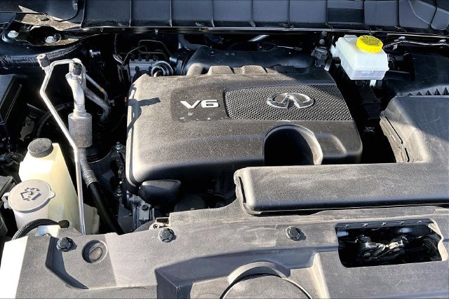 Used 2023 Black INFINITI LUXE image 34