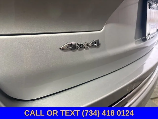 Used 2023 Silver Jeep Overland image 10