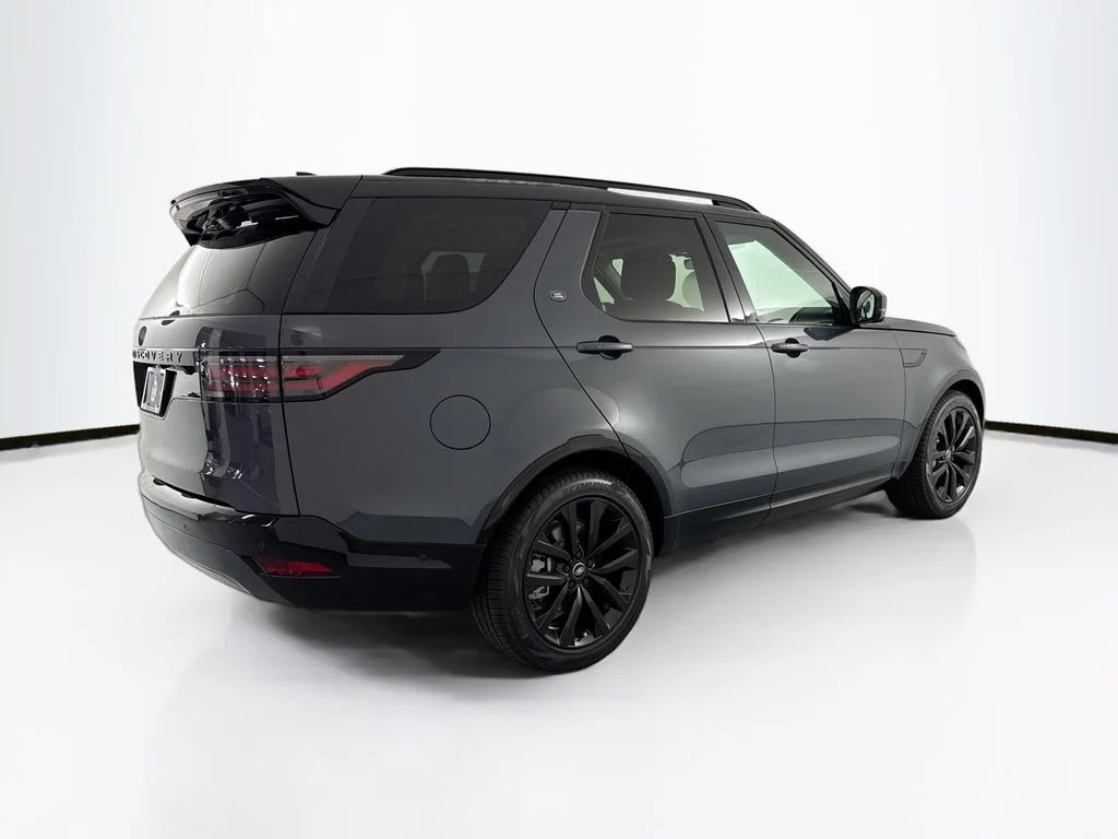 New 2026 Varesine Blue Land Rover Dynamic SE image 5