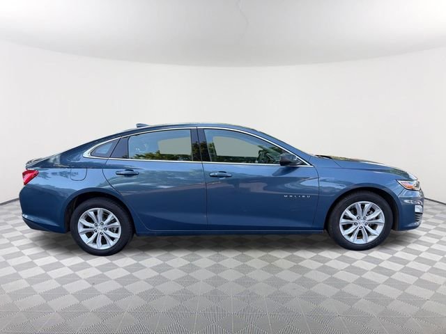 Used 2024 Blue Chevrolet LT image 4