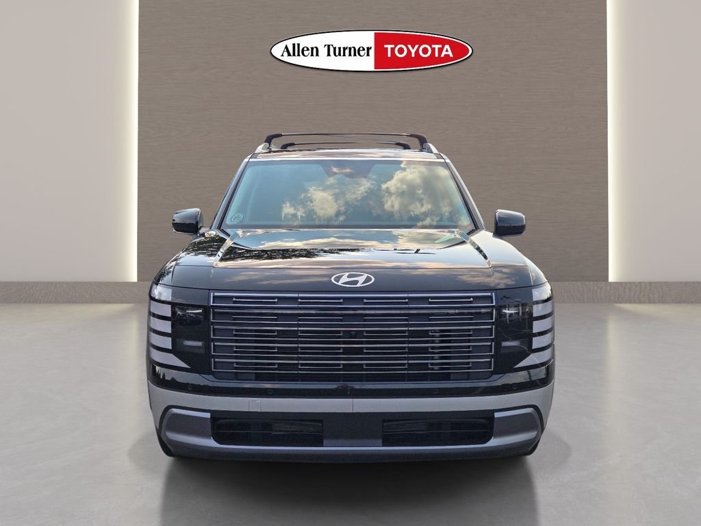 Used 2026 Black Hyundai SEL Premium image 3