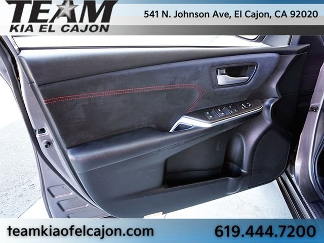 Used 2017 Gray Toyota XSE image 22