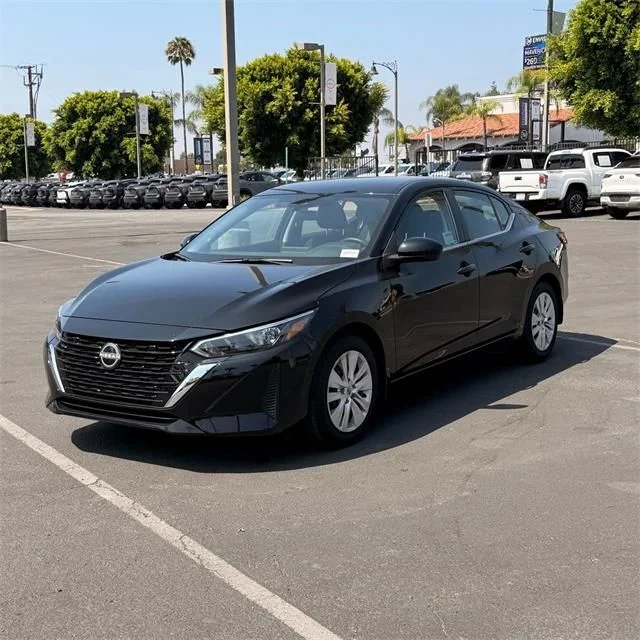 Used 2025 Black Nissan S image 3