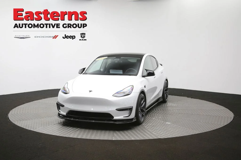 Used 2022  Tesla Performance image 50