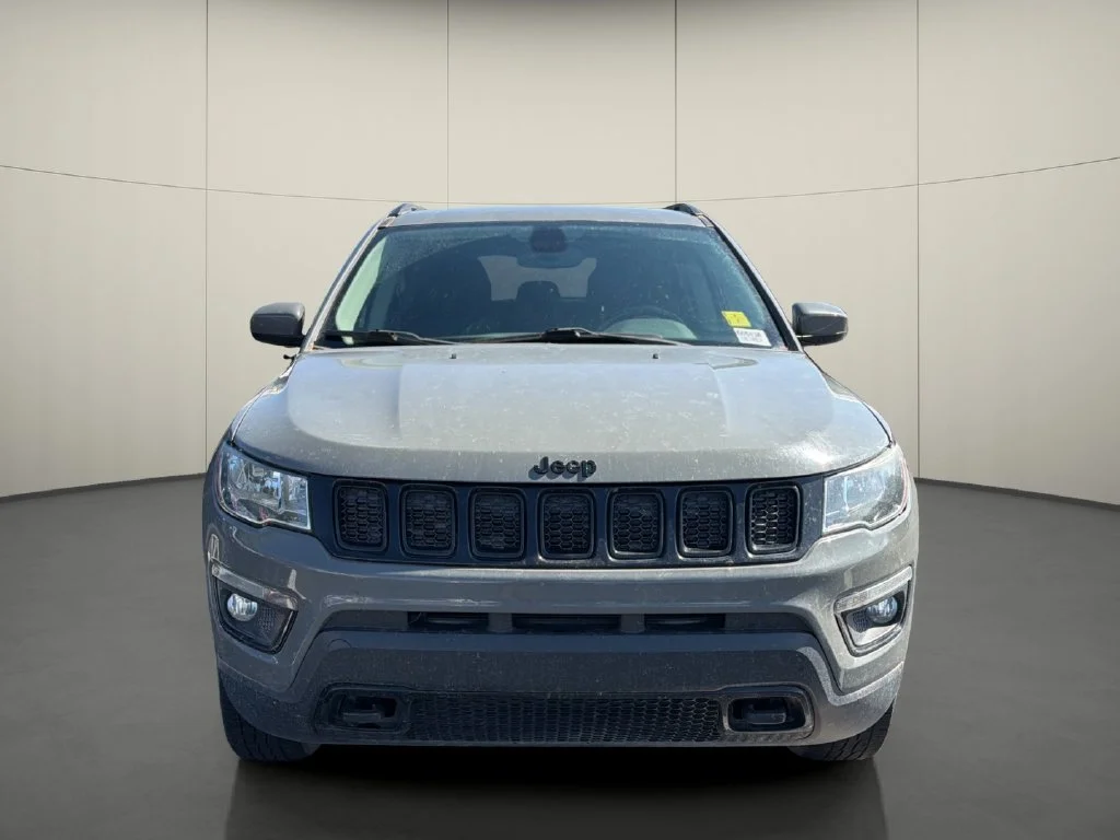 Used 2019 Grey Jeep Upland Edition image 2