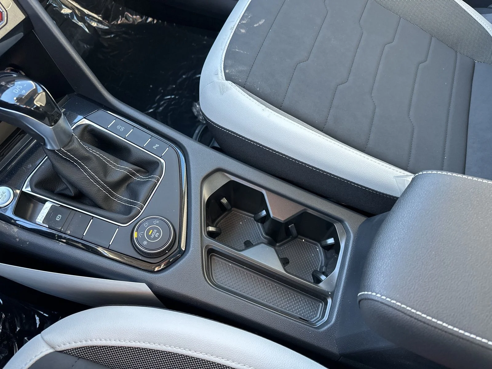 2026 Volkswagen Taos SE - Photo 49