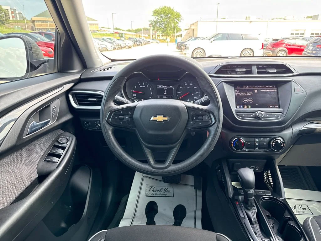 Used 2021 Blue Chevrolet LS image 14