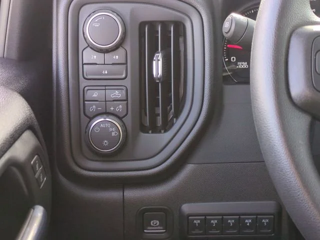 2025 Chevrolet Silverado 3500 HD Work Truck - Photo 20