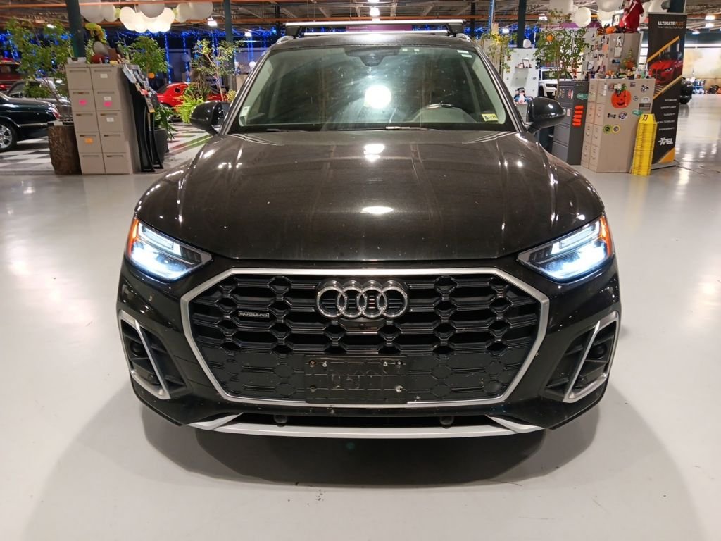 Used 2024 Black Audi 45 S line Premium image 3
