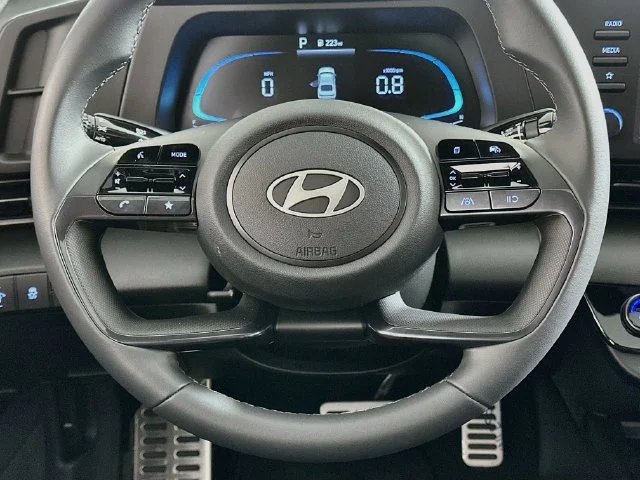 New 2026 White Hyundai SEL Sport image 14