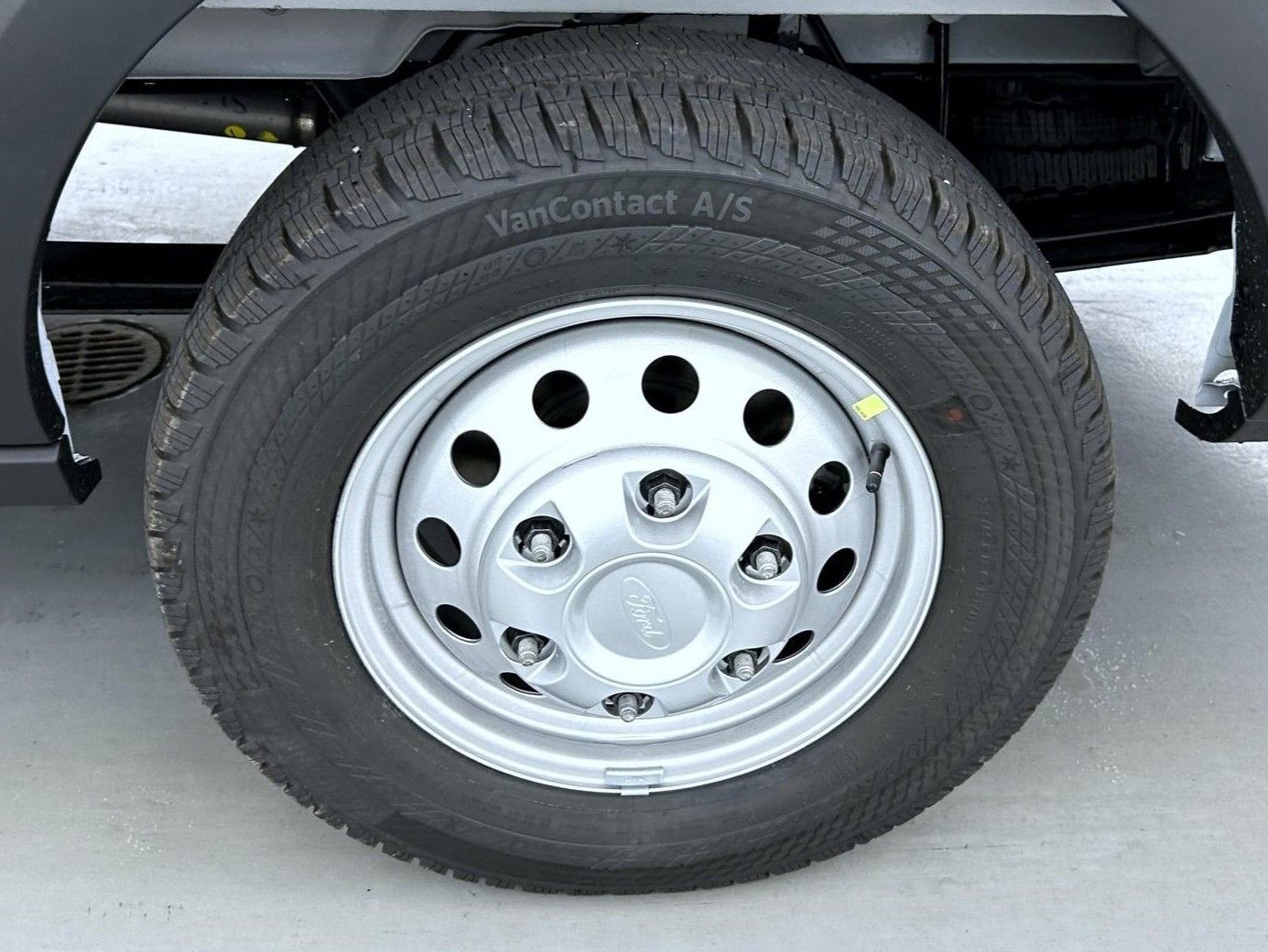 New 2026 Oxford White Ford XL image 20