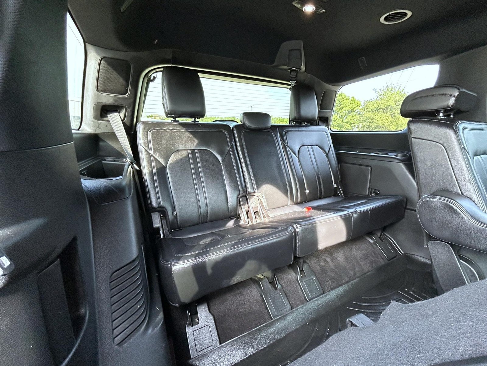 Used 2019 Gray Ford Limited image 25