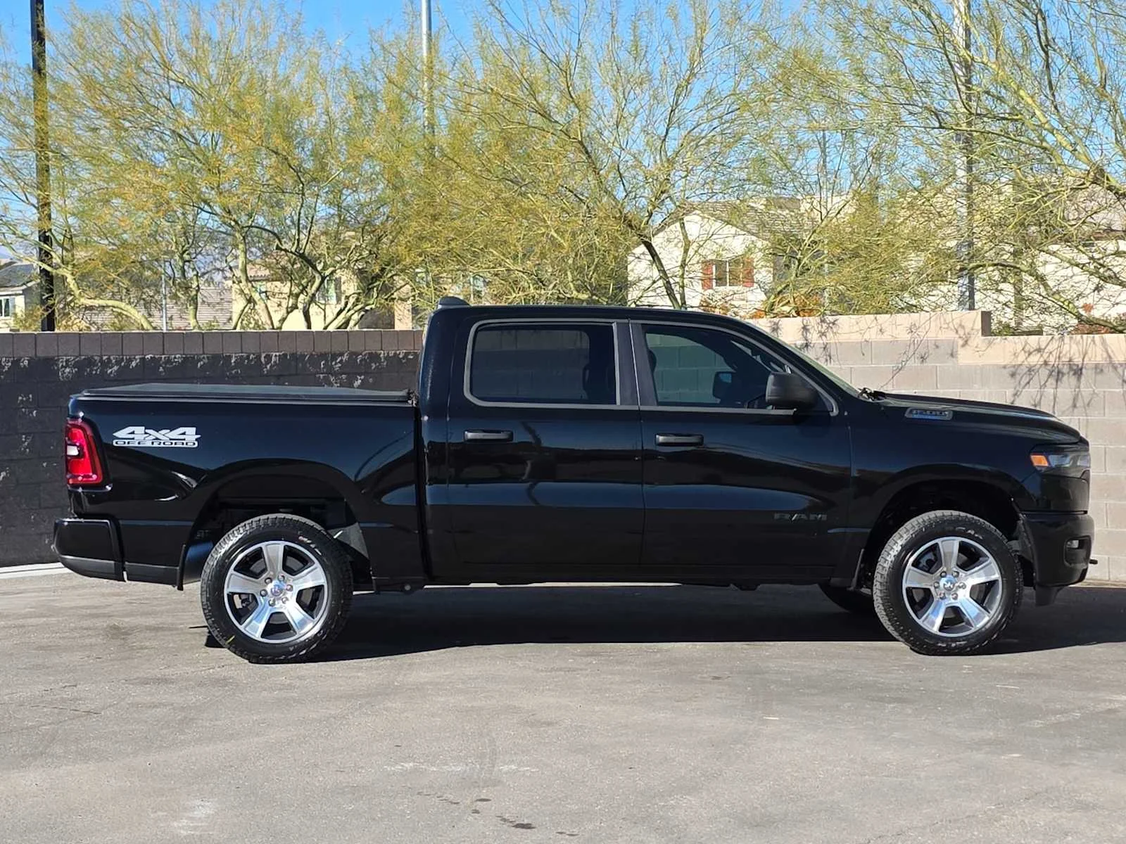 Used 2026 Diamond Black Crystal Pearlcoat Ram Express image 9