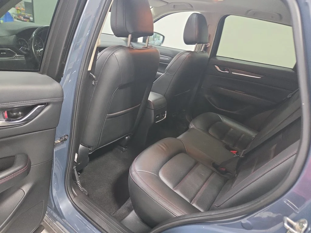 Certified Used 2024 Gray Mazda 2.5 S Carbon Edition image 27