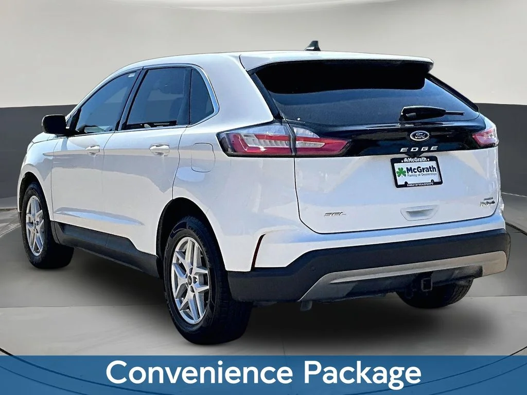 Used 2023 White Ford SEL image 5