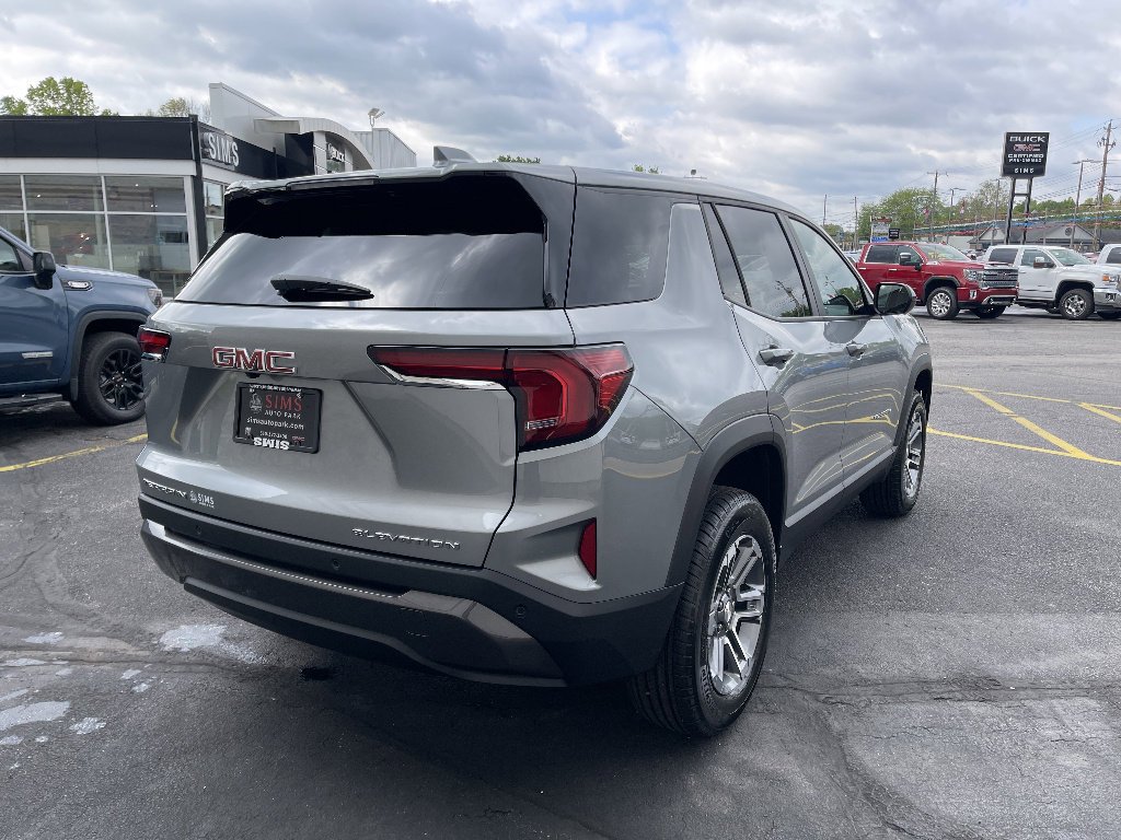 New 2026 Sterling Metallic GMC Elevation image 7