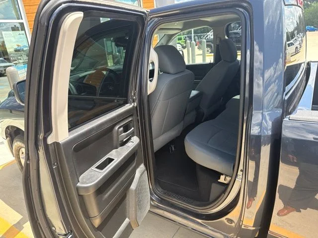 Used 2019 Gray Ram Tradesman image 11