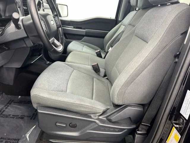 Used 2025 Black Ford XLT image 12
