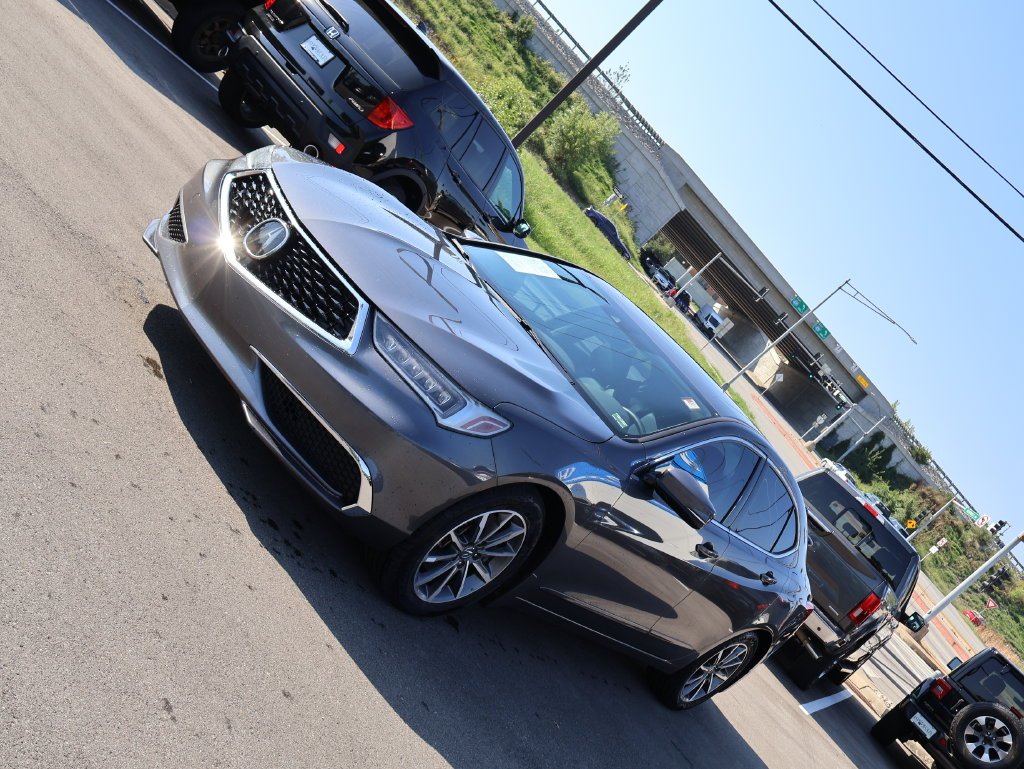 Used 2019  Acura 2.4L image 3