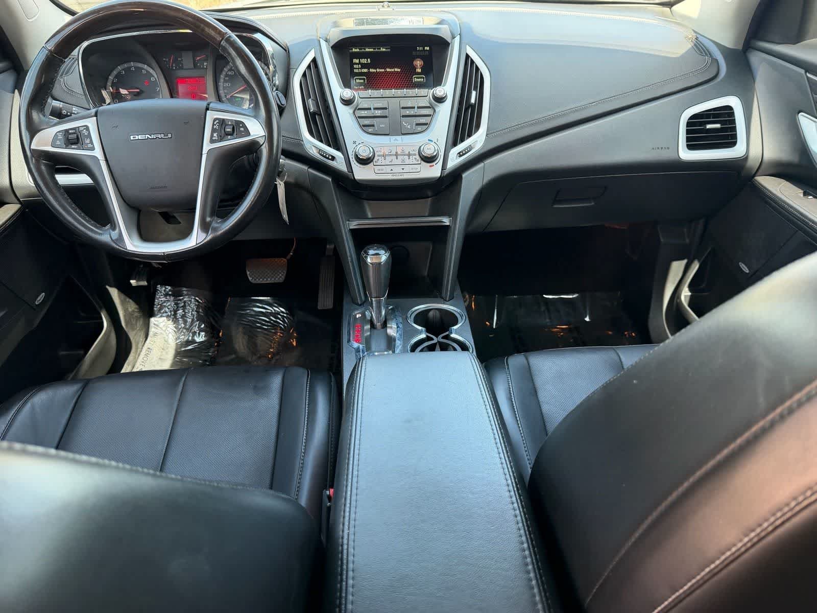Used 2016 White Frost Tricoat GMC Denali image 18