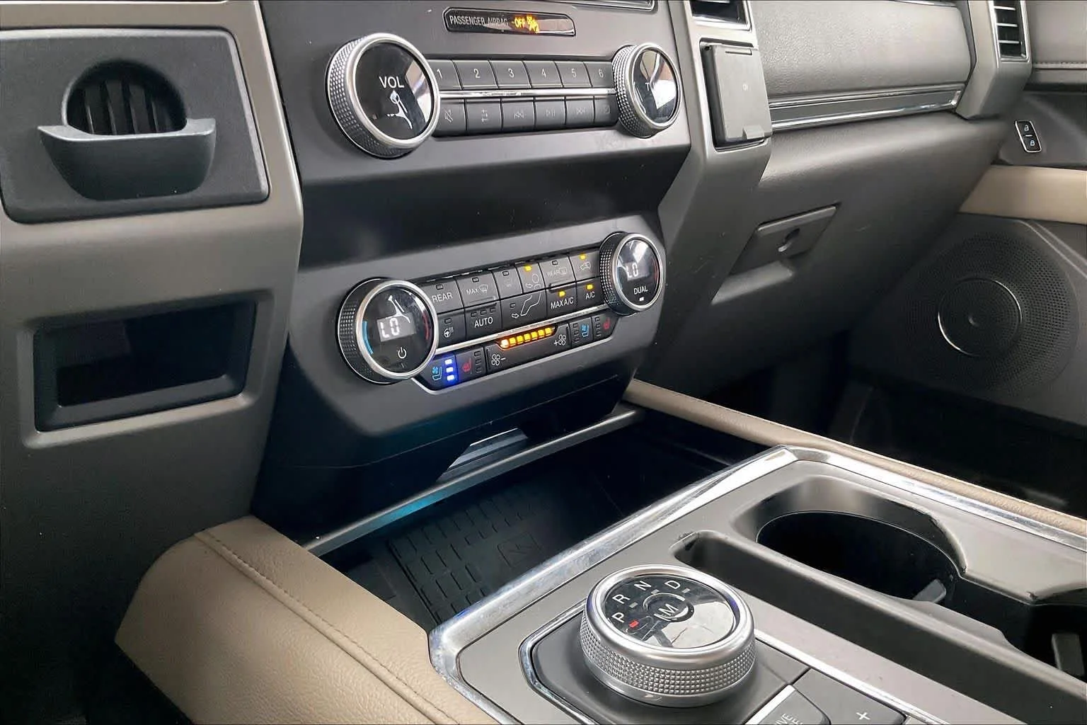 Used 2020 Iconic Silver Ford XLT image 33