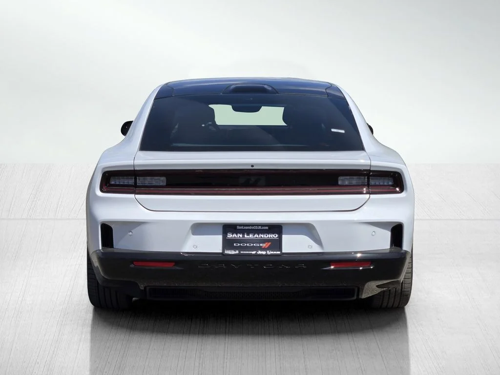 2025 Dodge Charger Daytona R/T - Photo 6