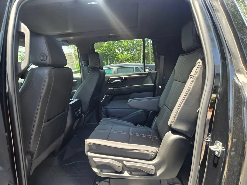 New 2026 Black Chevrolet High Country image 6